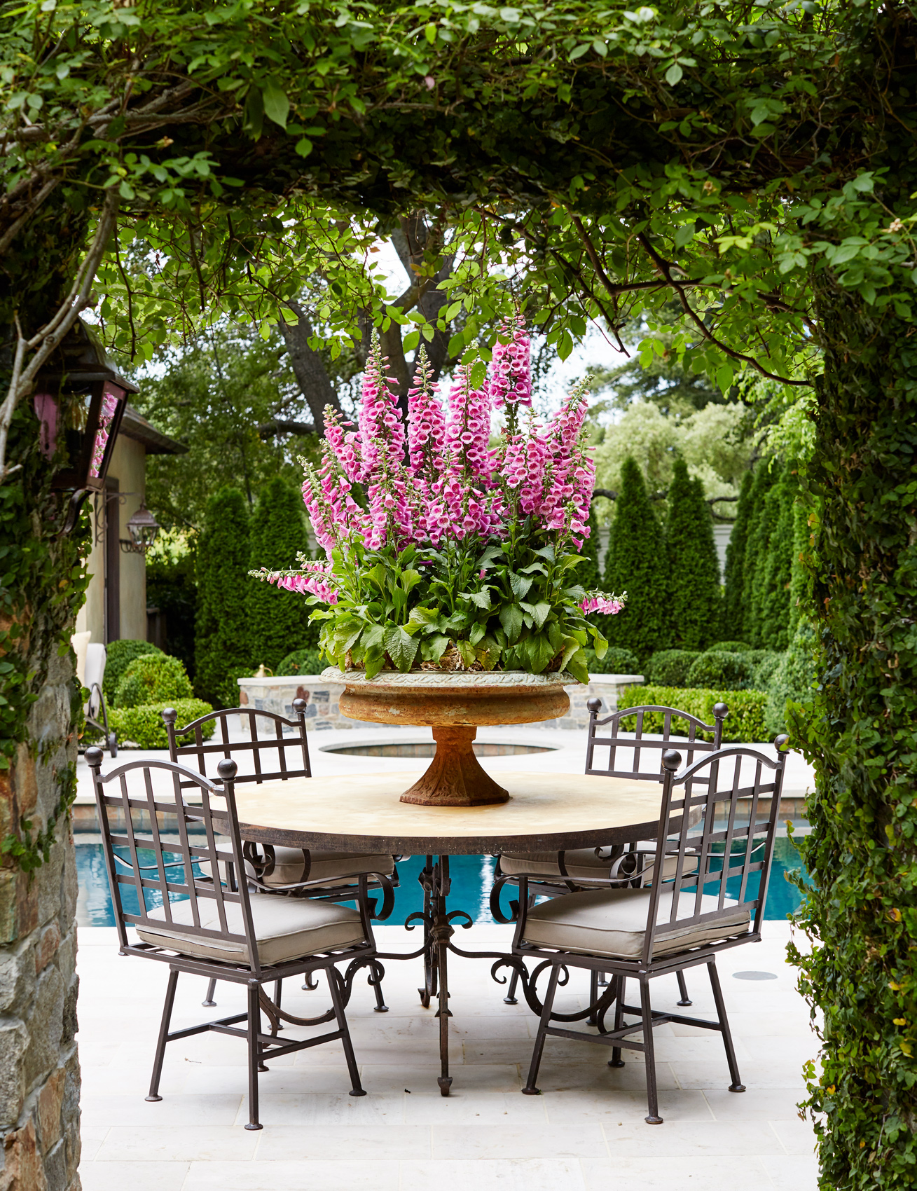 2020.TradHome.GilliamGardens_057